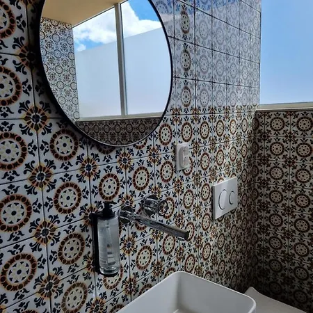 Rooftop Guest house *